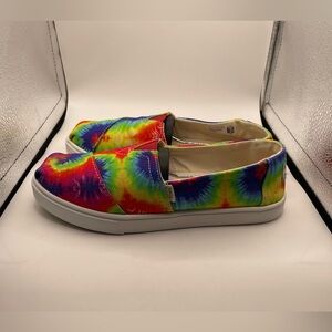 Toms Alpargata women’s Tie-Dye loafers size 6